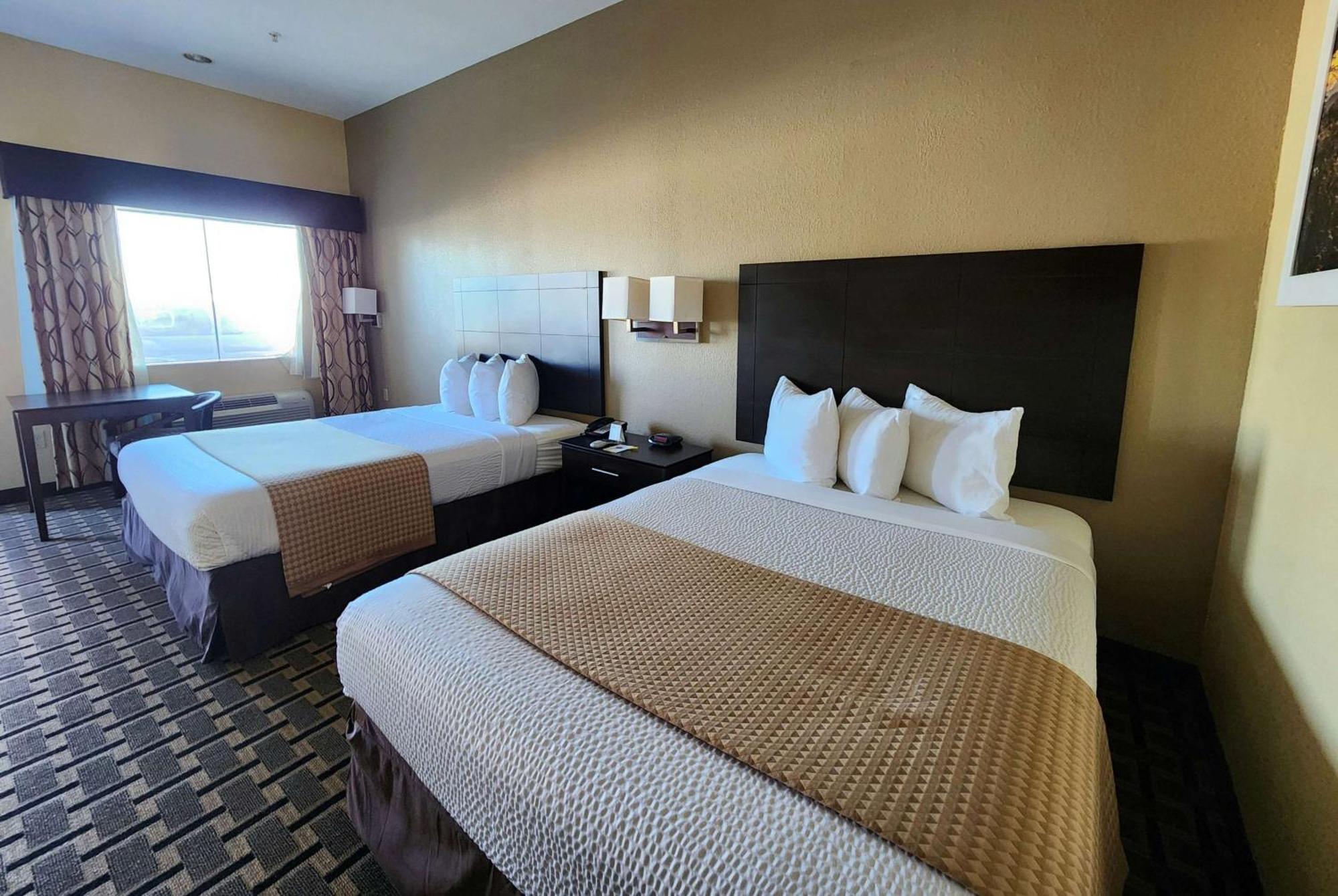 Days Inn By Wyndham Baytown East Exteriör bild