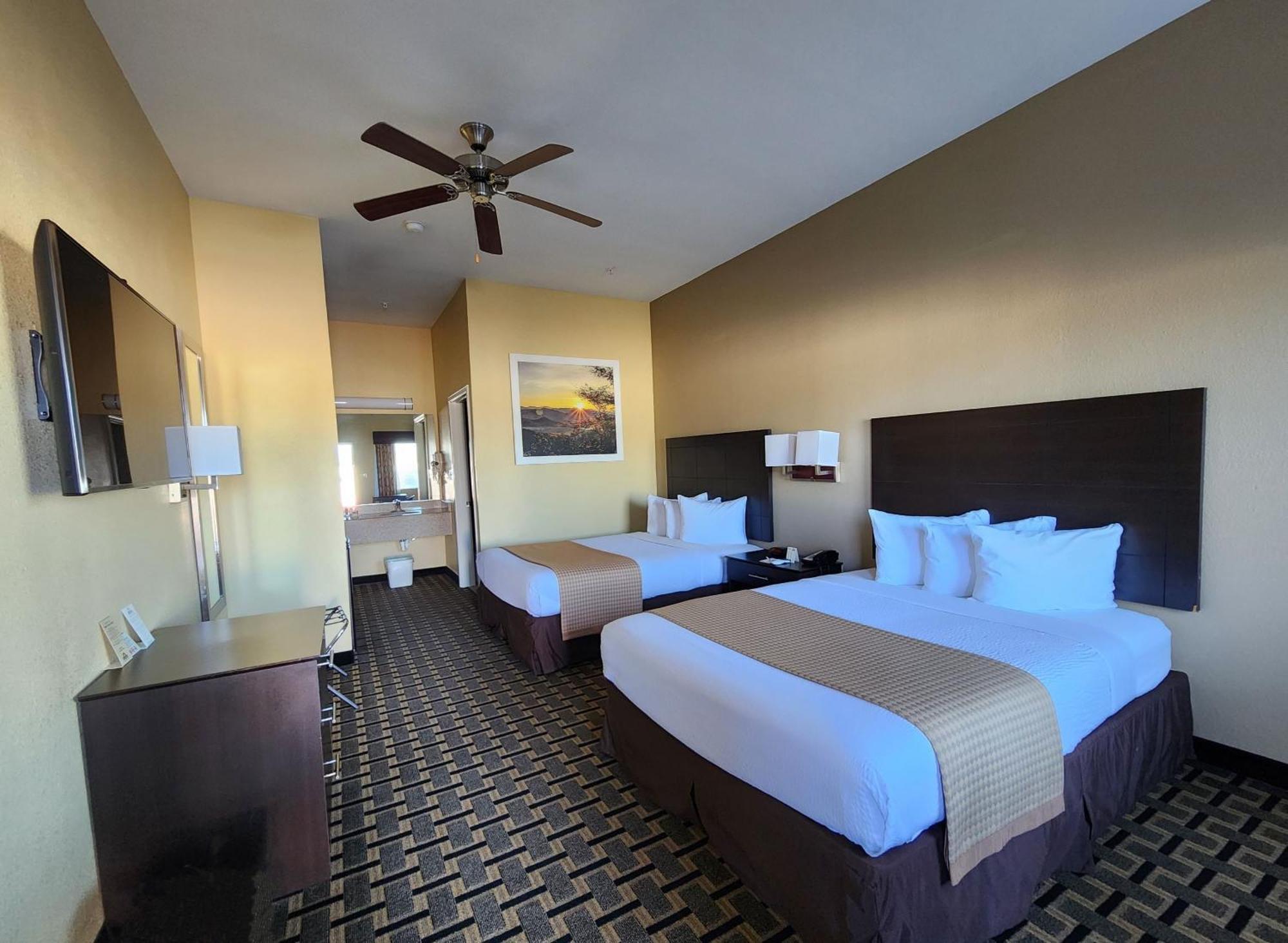 Days Inn By Wyndham Baytown East Exteriör bild