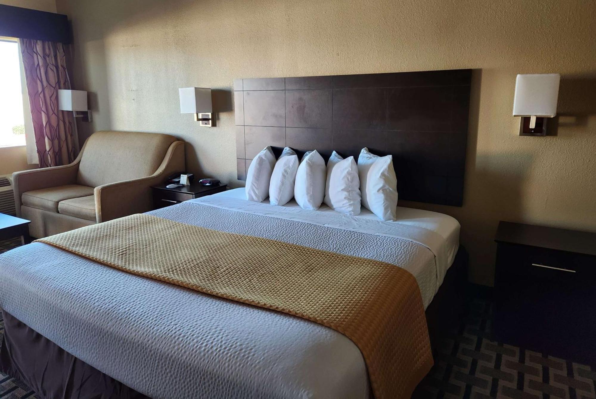 Days Inn By Wyndham Baytown East Exteriör bild